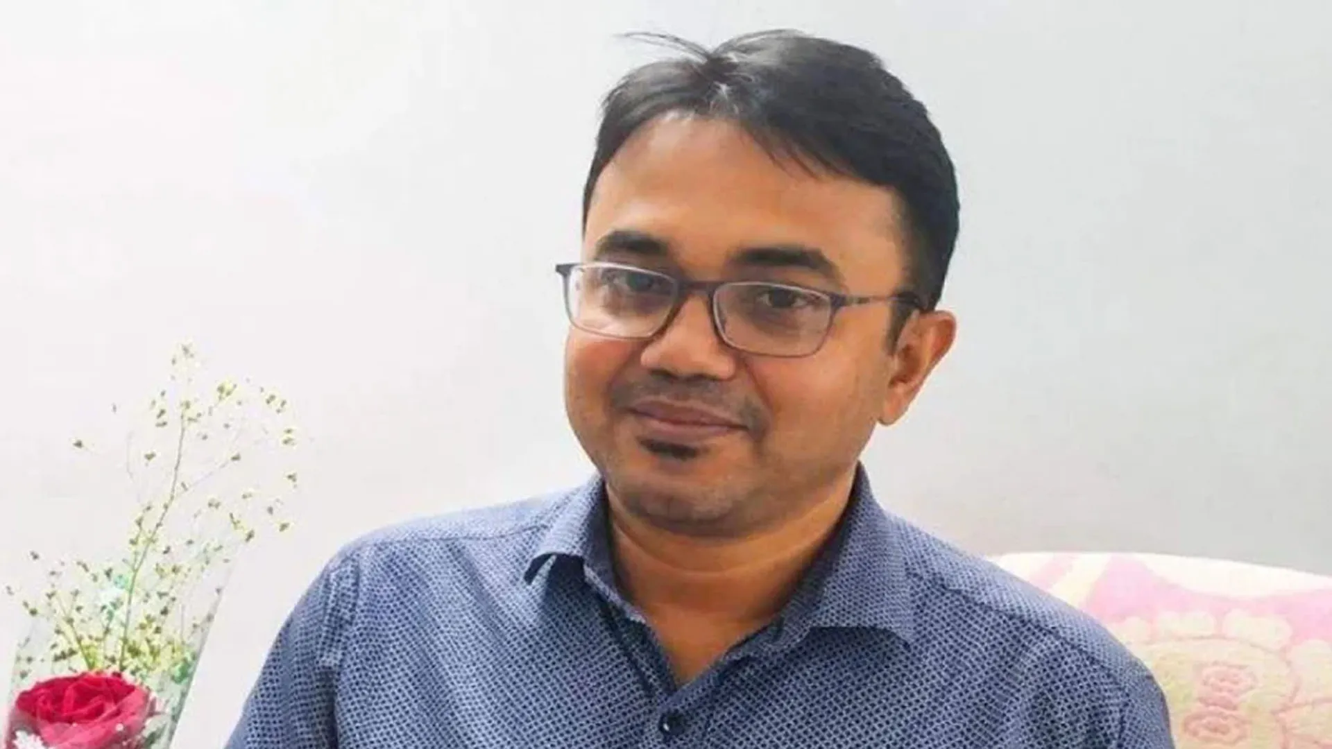 নারী চিকিৎসককে অনৈতিক প্রস্তাব, হাসপাতালের তত্ত্বাবধায়ক বরখাস্ত